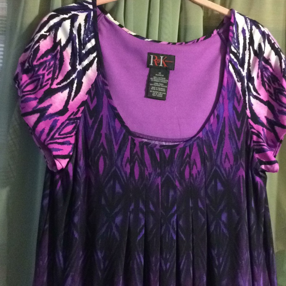 Dress - Picture 2 of 6